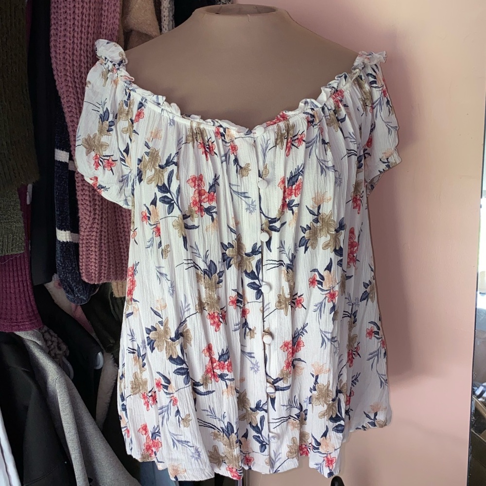 American Eagle Off Shoulder Top